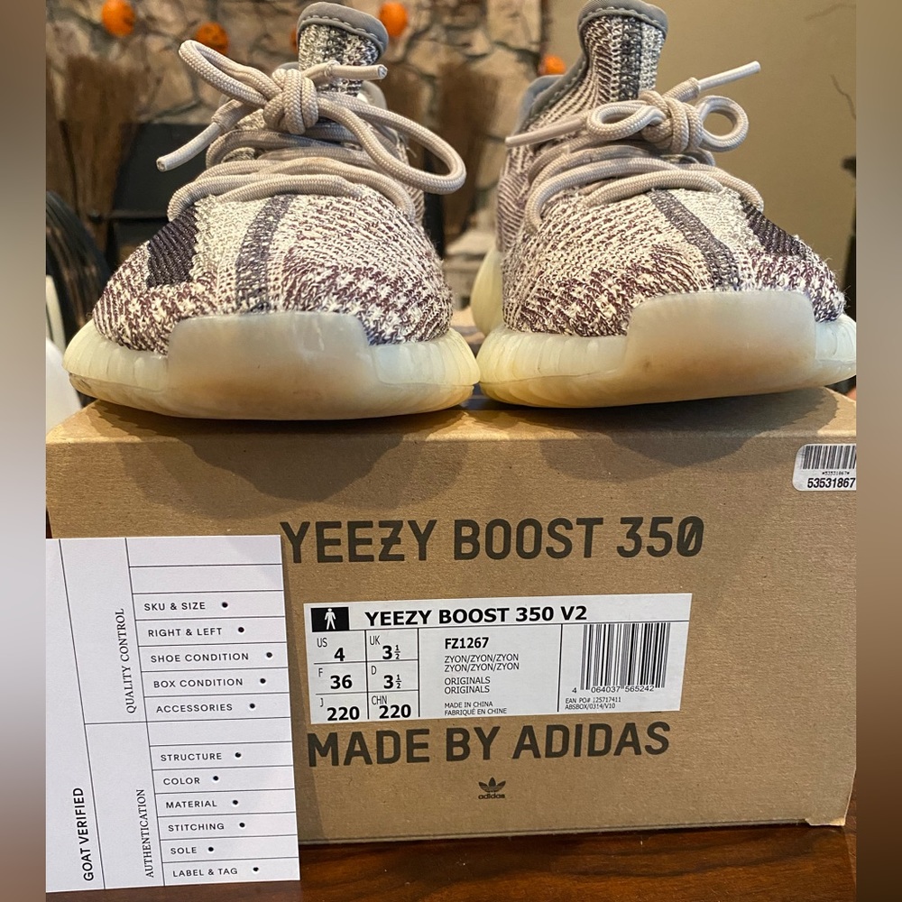 Yeezy Boost 350 V2 Zyon
